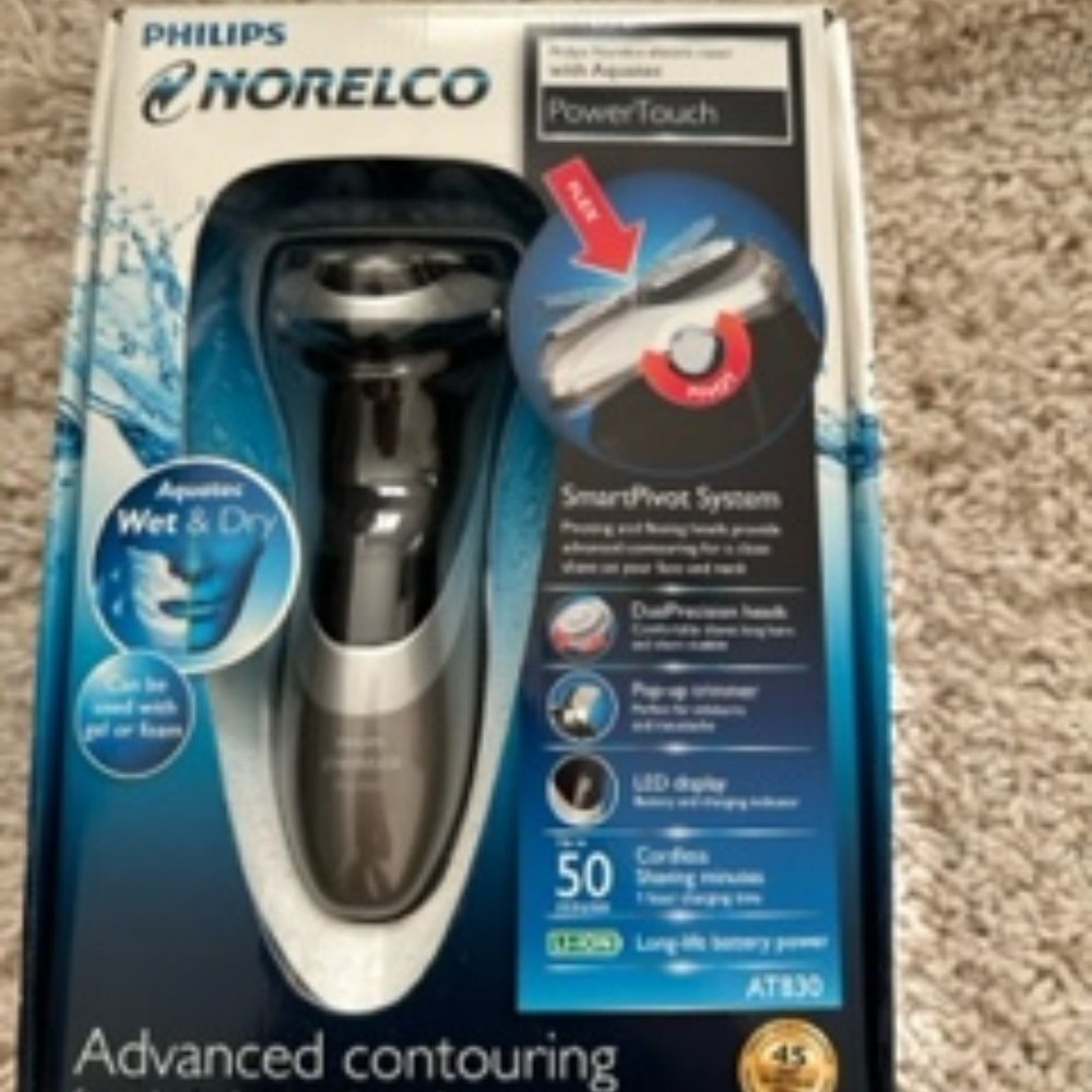 Philips Norelco Electric Razor